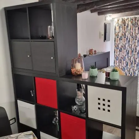 Apartman Virginia House 3 *
